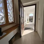 Ettore לינה וארוחת בוקר 4*